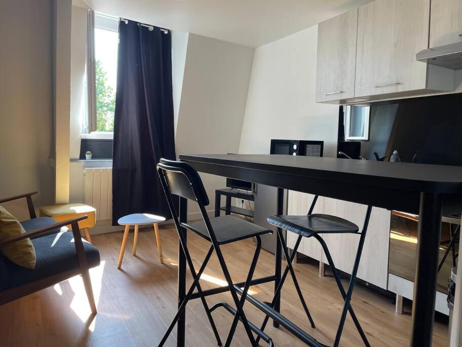 Appartement neuf et chaleureux dans Leers centre Extérieur photo